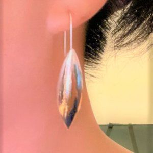 PRETTY SILVER DROP EARRINGS CLEAN & CLASSIC